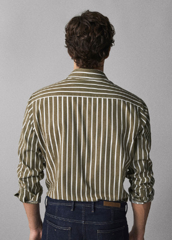 Оливковковая (хаки) кэжуал рубашка в полоску Massimo Dutti с длинным рукавом