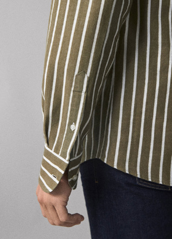 Оливковковая (хаки) кэжуал рубашка в полоску Massimo Dutti с длинным рукавом
