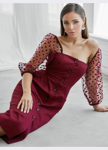 Бордовое кэжуал приталенное платье с фатиновыми рукавами в горох бордовое Dressa