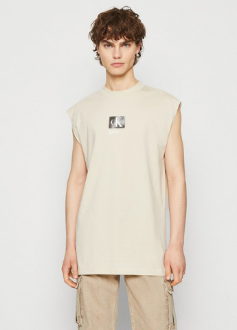 Світло-бежева футболка Calvin Klein