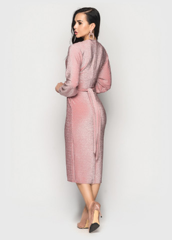 Розовое коктейльное платье футляр Larionoff однотонное