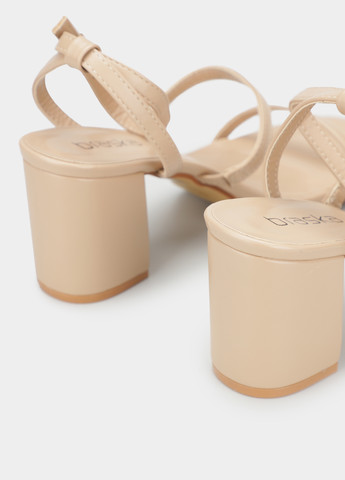 Босоніжки Braska (363354058)