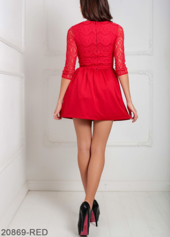 Красное кэжуал очаровательное нарядное платье с пышной юбкой и верхом из гипюра gledis красный Podium однотонное