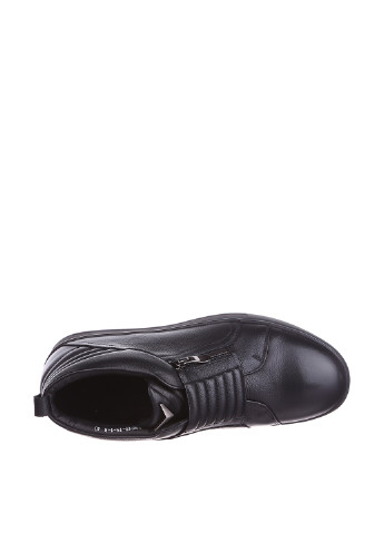 Черные осенние ботинки Basconi