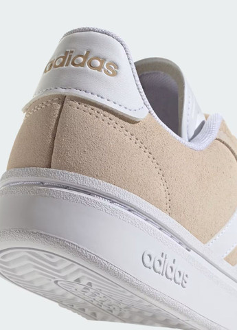 Кроссовки adidas бежевые демисезоны (329098227)