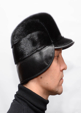 Мужская меховая шапка из меха нерпы Меховой Стиль жокейка с отворотом (199429224)