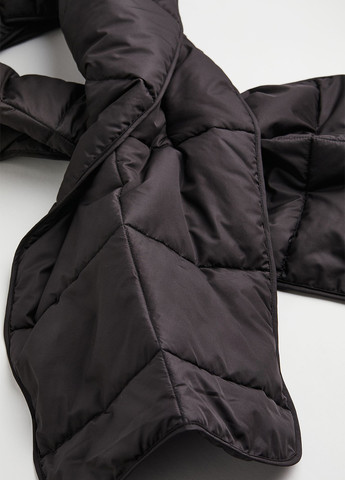 Черная демисезонная куртка подовжена вільного крою H&M