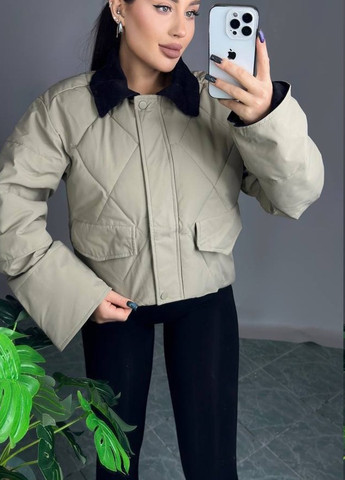 Оливковая демисезонная куртка No Brand