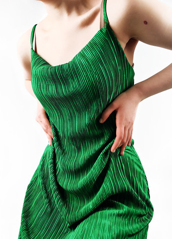 Зелена кежуал сукня Boohoo однотонна
