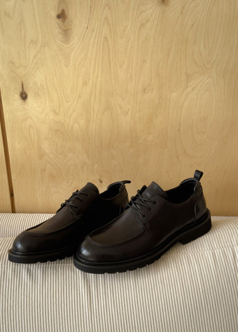 Черные классические, кэжуал туфли Le'BERDES на шнурках