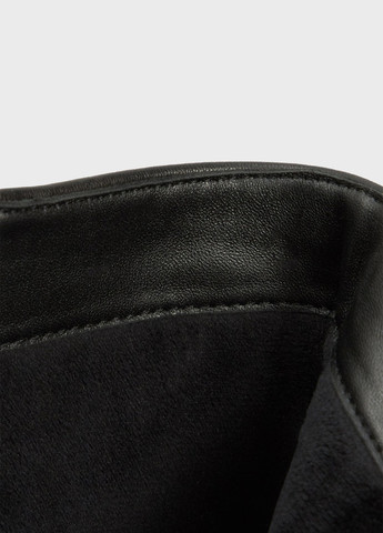 Чорні зимня ботильйони PRPY