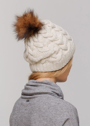Зимняя теплая женская шапка на флисовой подкладке 550649 Merlini (249643376)