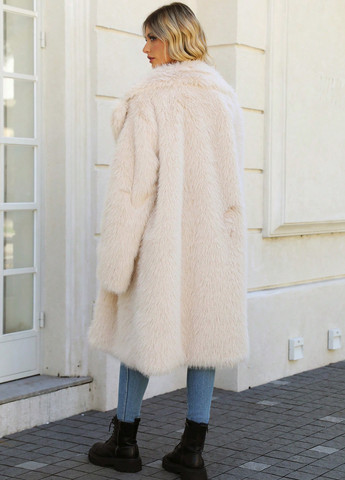 Кремове зимнє Пальто SHEIN