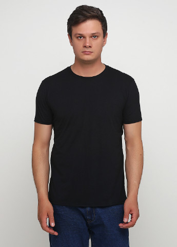 Черная летняя футболка Anvil