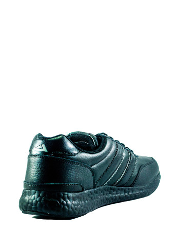 Черные демисезонные кроссовки VEER