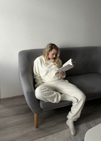 Молочна зимня піжама (світшоти, брюки) Kari Shop Atelier