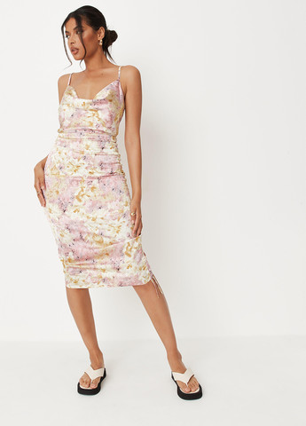Рожева кежуал сукня Missguided з квітковим принтом