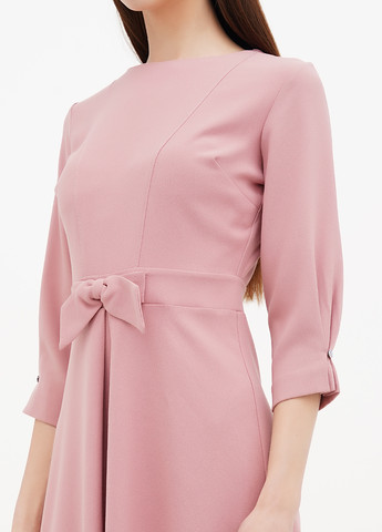 Пудровое кэжуал платье клеш Sassofono однотонное