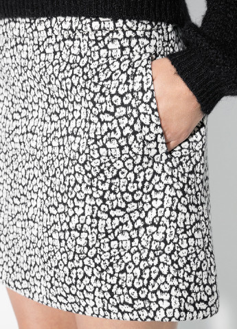 Черно-белая кэжуал с абстрактным узором юбка Mango