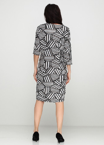 Серое кэжуал платье Brandtex Collection с абстрактным узором