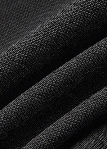 Черное коктейльное платье с открытой спиной SHEIN однотонное