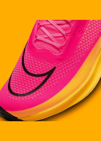 Рожеві кросівки dj6566-600 демісезон Nike ZOOMX STREAKFLY