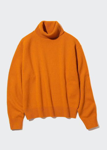 Оранжевый зимний свитер Uniqlo
