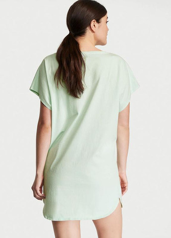 Зеленое повседневный платье платье-футболка Victoria's Secret с надписью