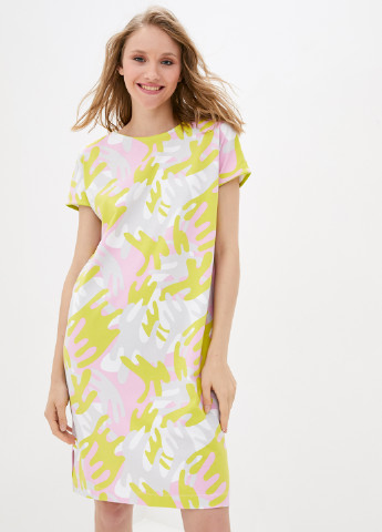 Комбинированное кэжуал платье платье-футболка Promin с камуфляжным принтом