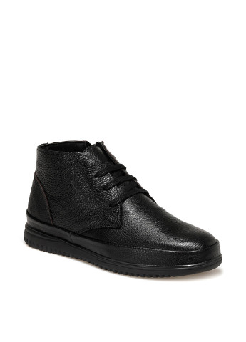 Черные осенние ботинки Dockers