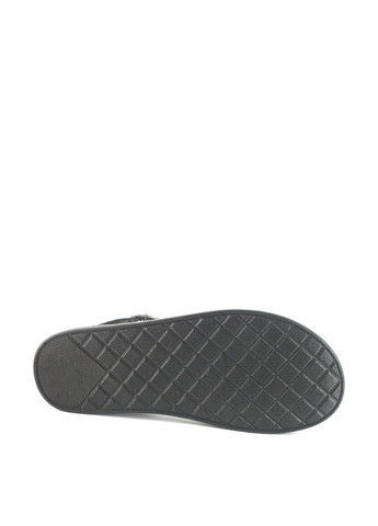 Серебряные босоножки No Brand с ремешком с перфорацией, с заклепками, с камнями