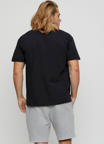 Чорна футболка чоловіча basic /air print/ YAPPI