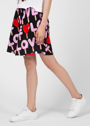 Черная кэжуал с рисунком юбка Love Moschino клешированная