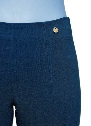 Синие кэжуал демисезонные зауженные брюки Oodji
