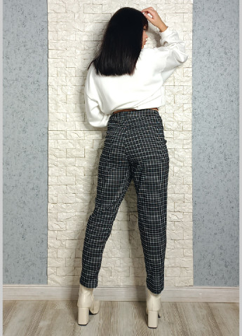 Черно-белые кэжуал демисезонные зауженные, укороченные брюки Made in Italy