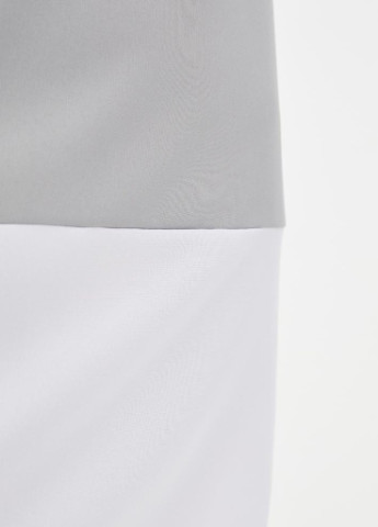 Серое кэжуал легкое лаконичное двухцветное платье трапеция amanda серый Podium однотонное