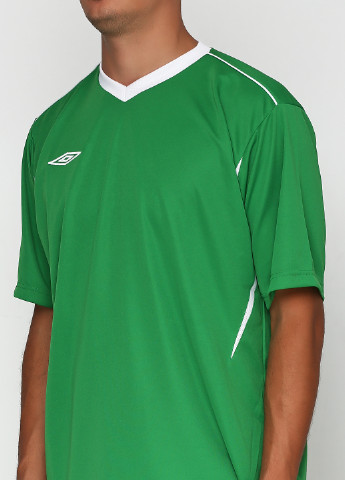 Зеленая футболка Umbro