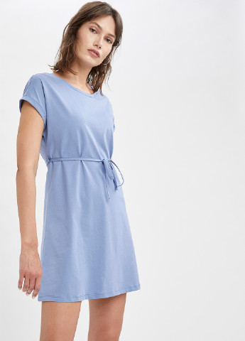 Светло-голубое кэжуал платье платье-футболка DeFacto