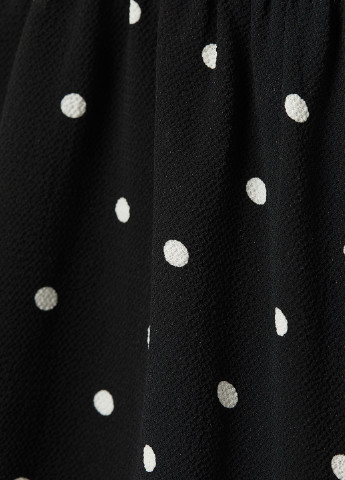 Комбинезон H&M комбинезон-шорты горошек чёрный кэжуал полиэстер