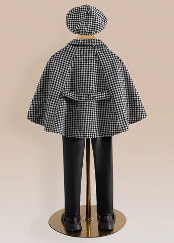 Черно-белый демисезонный костюм (пальто, брюки, берет) SHEIN