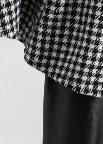 Черно-белый демисезонный костюм (пальто, брюки, берет) SHEIN