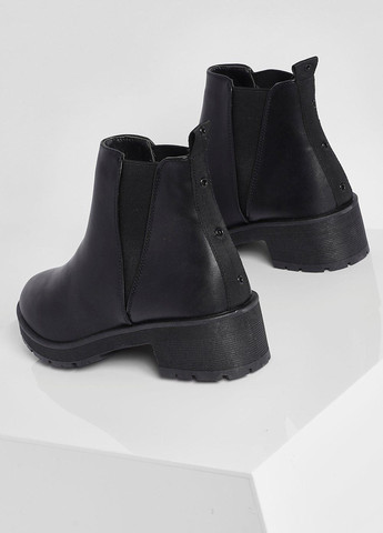 Осенние ботинки челси Boohoo без декора из искусственной кожи