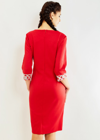 Красное коктейльное платье Alvina с геометрическим узором