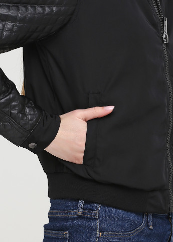 Черная демисезонная куртка Silvian Heach