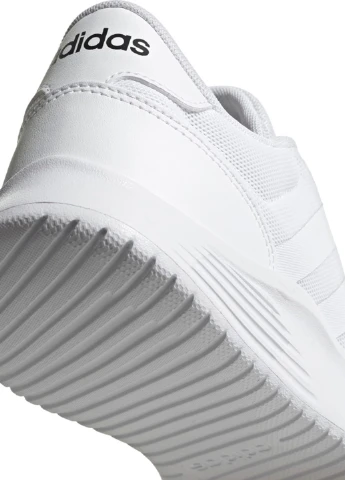 Білі кросівки демісезон adidas