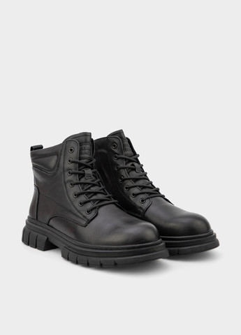 Черные осенние ботинки берцы URBAN TRACE
