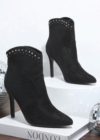 Чорні демісезонна ботильйони SHEIN