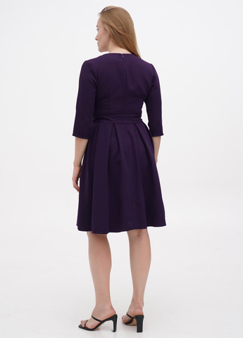 Фиолетовое кэжуал платье клеш, на запах Laura Bettini однотонное