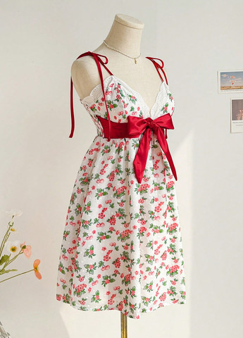 Комбінована кежуал сукня кльош, в стилі армпір, з відкритою спиною SHEIN з квітковим принтом