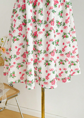 Комбінована кежуал сукня кльош, в стилі армпір, з відкритою спиною SHEIN з квітковим принтом